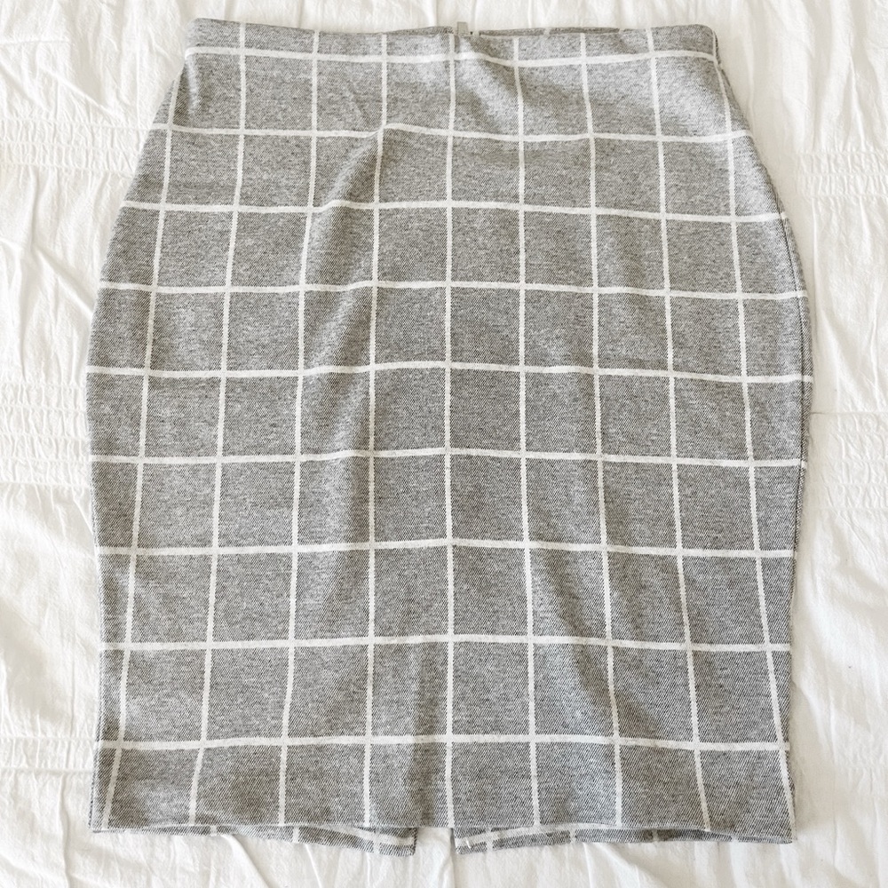 EXPRESS Gray Checkered Pencil Skirt Size Small